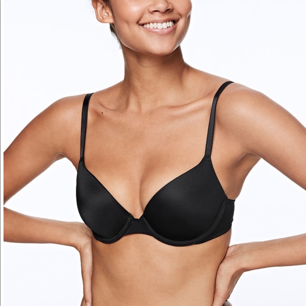 VS Pink t-shirt bra